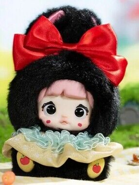 Nommi Fairytale Town Series Plush - NIB - Little Princess